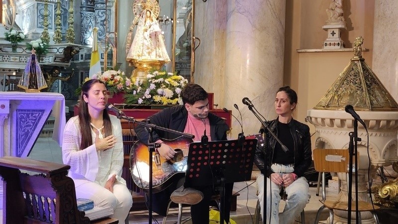 Leda en una oración cantada en la catedral de Rosario (Archivo/Rosario3)