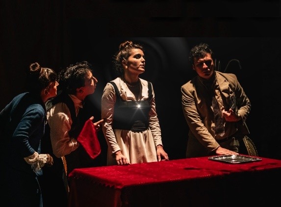 El elenco de la obra 'La excepción primera'