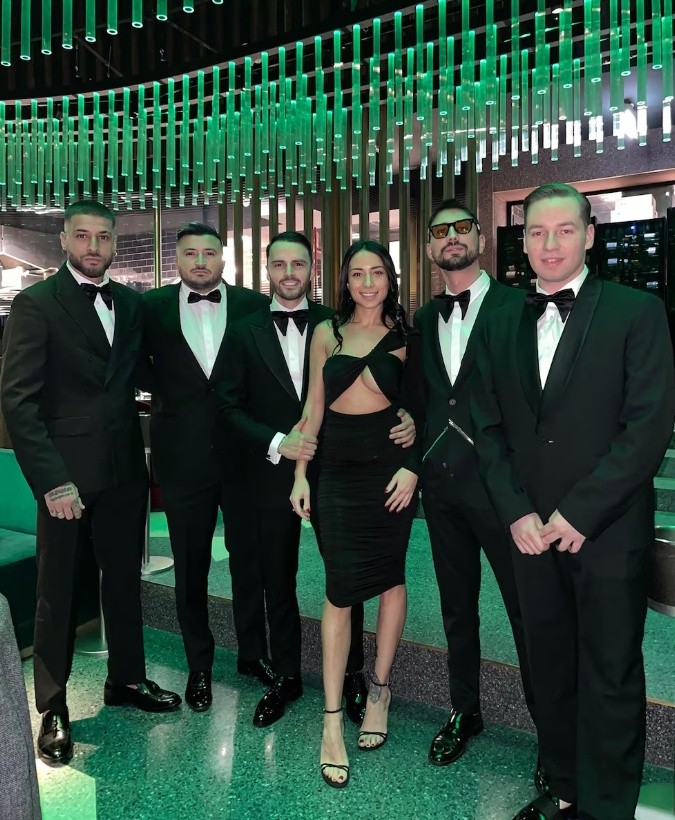 Los dueños y colaboradores de la agencia acusada de drogas y prostitución (Instagram).&nbsp;