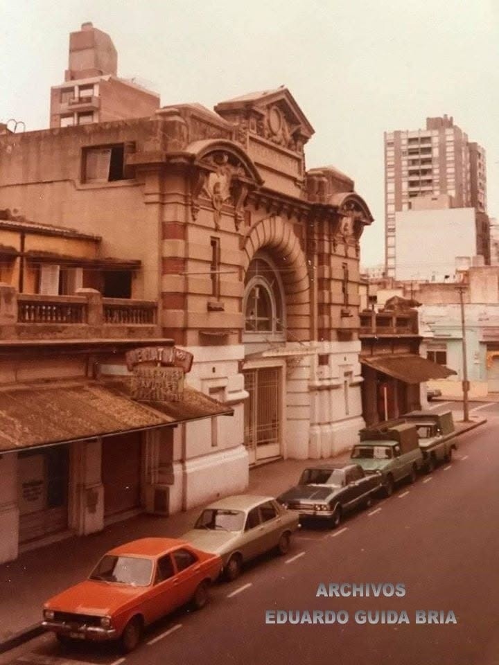 El antiguo Mercado Norte en sus últimos años, antes de su demolición. (Archivo Eduardo Guida Bria)
