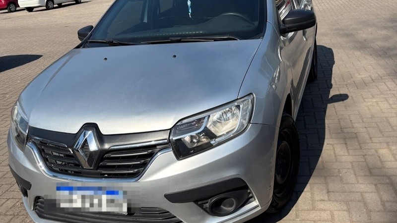 El Sandero incautado en el procedimiento.&nbsp;